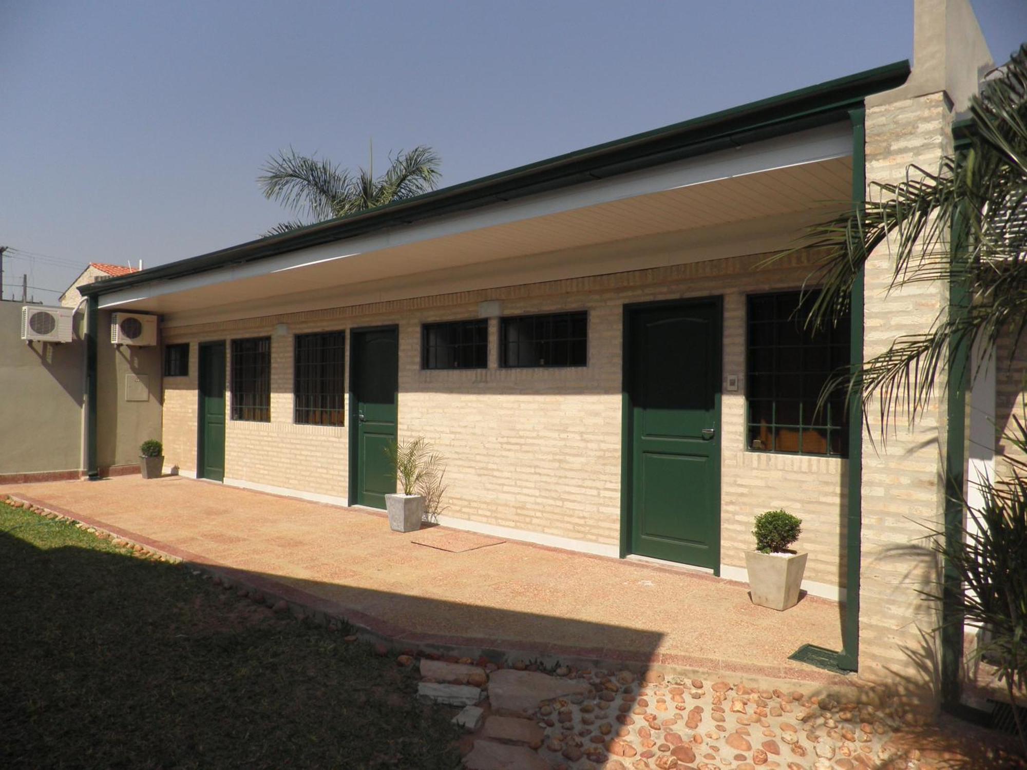 Hotel Las Residentas Luque Exterior foto